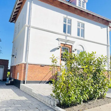 Pensjonat Aday - Central Mansion - Privat *