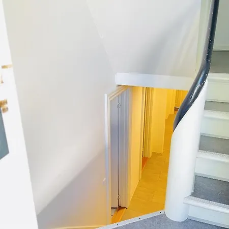 Pensjonat Aday - Central Mansion - Privat Aalborg